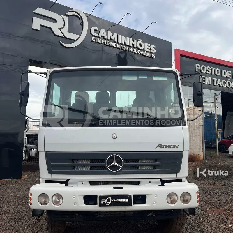 Mercedes-Benz Atron 2729 6x4 2016